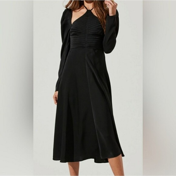 ASTR Cinch Halter Neck Pleated A-Line Satin Long Sleeve Midi Dress Size Small - Picture 1 of 12